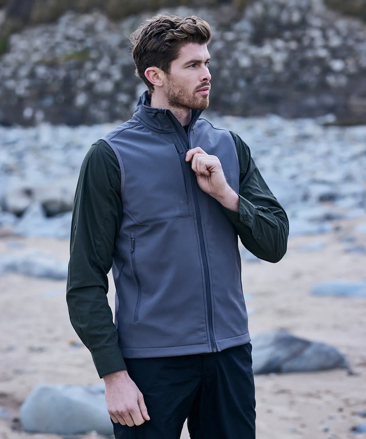 Black - Expert Basecamp softshell vest