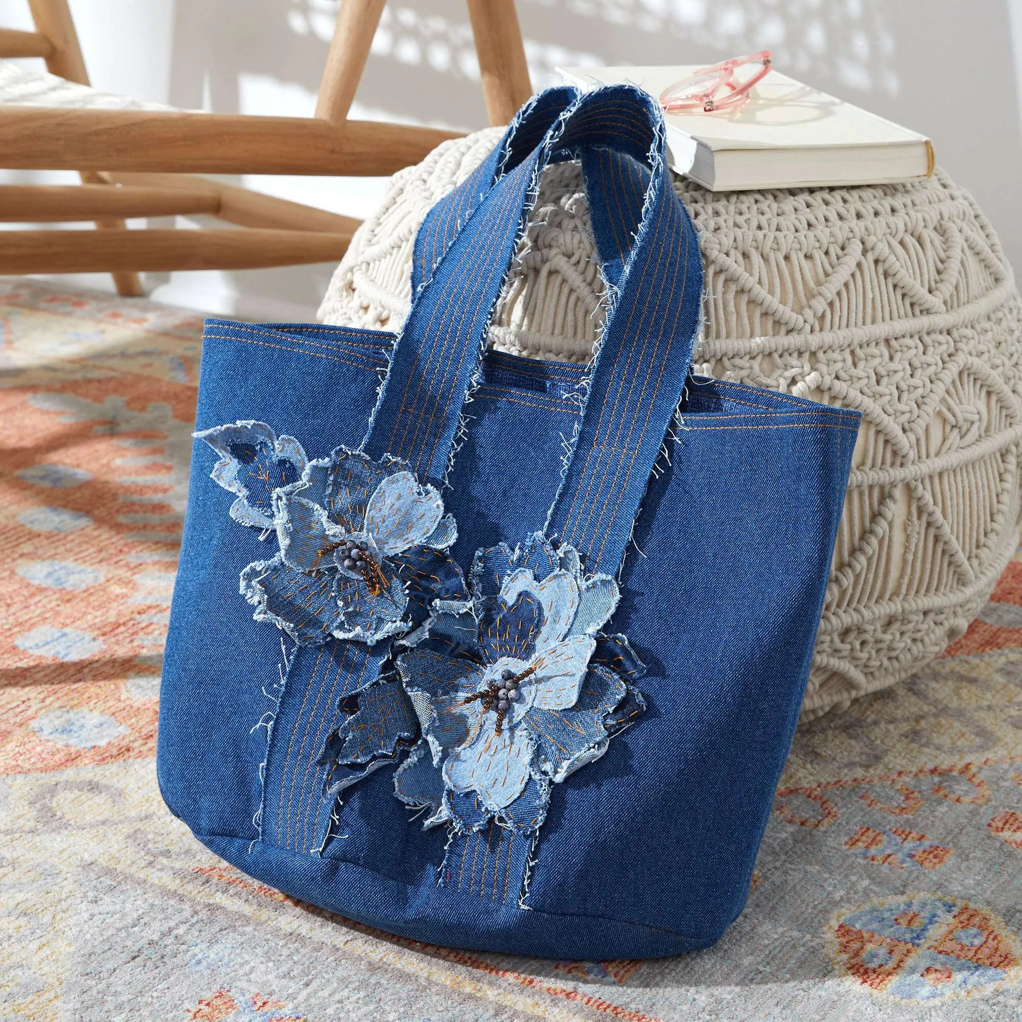 Coats & Clark Sewing Denim 3-D Flower Tote